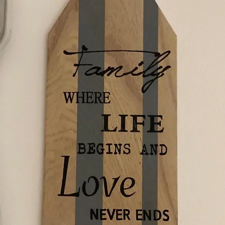 Lägenhet La Casetta Di Sasa Intero *